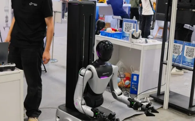 IROS 2025 Humanoids photo 2